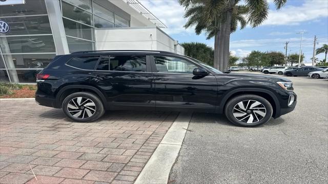 2026 Volkswagen Atlas SE with Technology