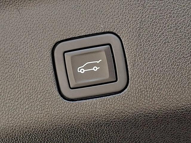 2023 GMC Yukon 4WD SLT