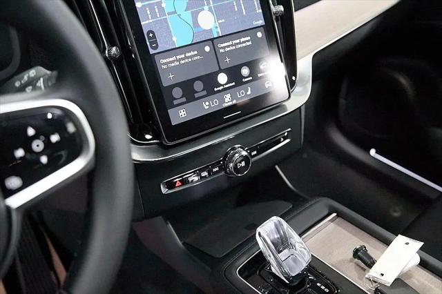 2026 Volvo XC90 Plug-In Hybrid Plus, T8 AWD, Electric/Gasoline, Bright, 6 Seats