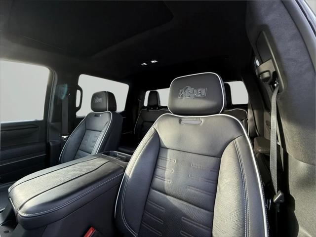 2023 GMC Sierra 1500 4WD Crew Cab Short Box AT4X