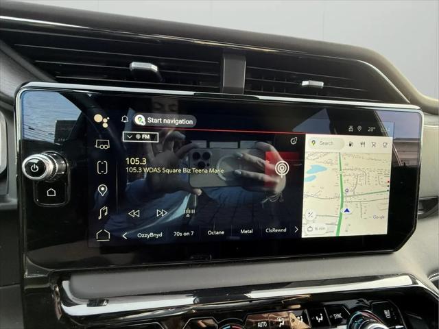2023 GMC Sierra 1500 4WD Crew Cab Short Box AT4X
