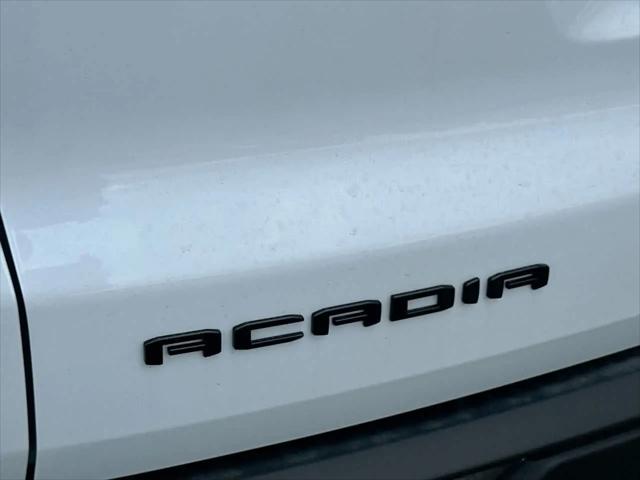 2026 GMC Acadia Elevation FWD