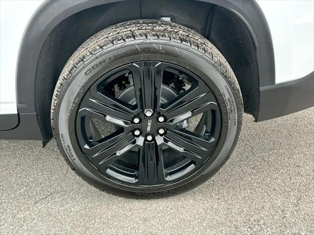 2026 GMC Acadia Elevation FWD
