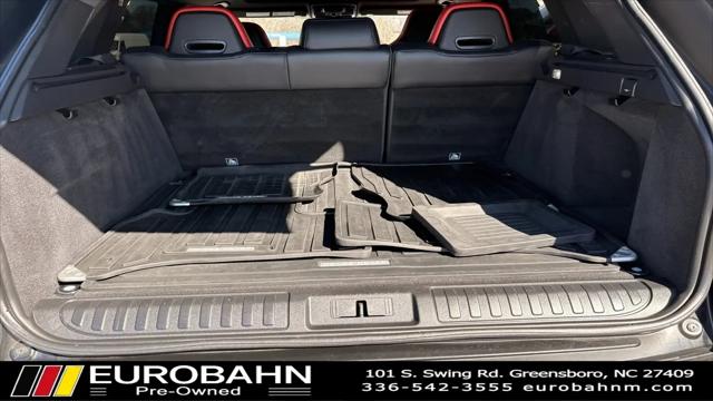 2017 Land Rover Range Rover Sport 5.0L V8 Supercharged SVR