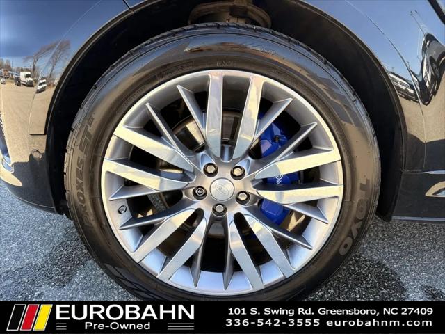 2017 Land Rover Range Rover Sport 5.0L V8 Supercharged SVR