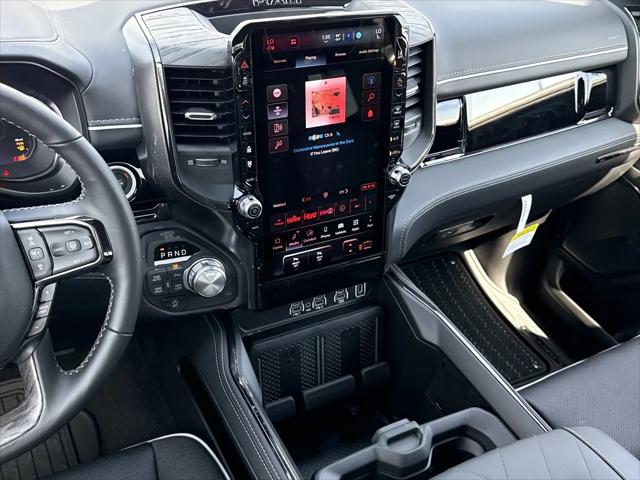 2026 Ram 1500 Limited Crew Cab 4x4 5'7" Box