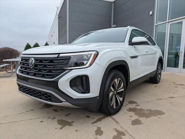 2025 Volkswagen Atlas Cross Sport 2.0T SE