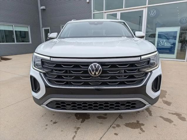 2025 Volkswagen Atlas Cross Sport 2.0T SE