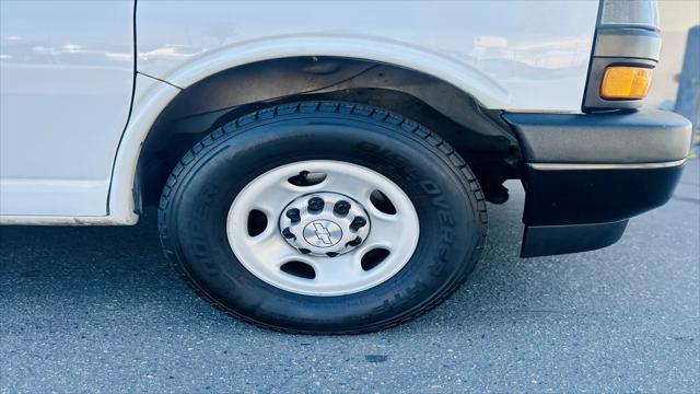 2019 Chevrolet Express Work Van