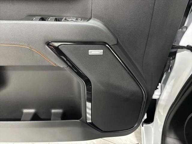 2025 GMC Sierra 2500HD 4WD Crew Cab Standard Bed AT4