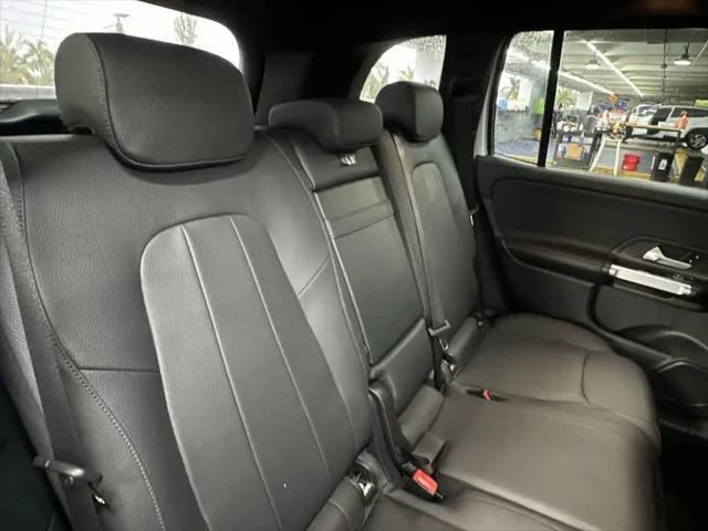 2023 Mercedes-Benz GLB GLB 250