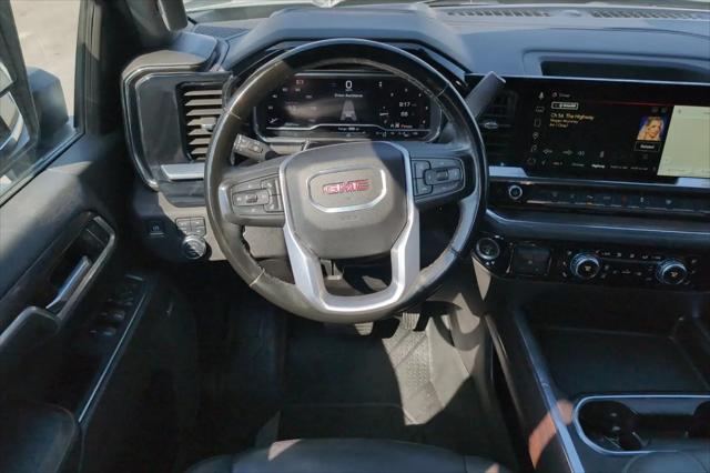 2025 GMC Sierra 2500HD 4WD Crew Cab Standard Bed SLT