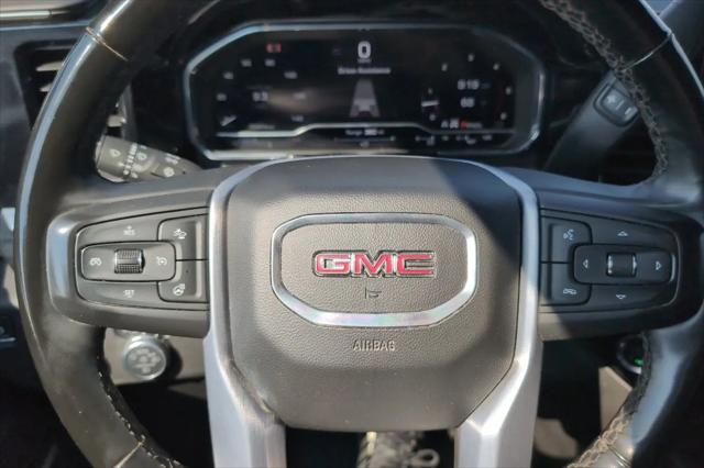 2025 GMC Sierra 2500HD 4WD Crew Cab Standard Bed SLT