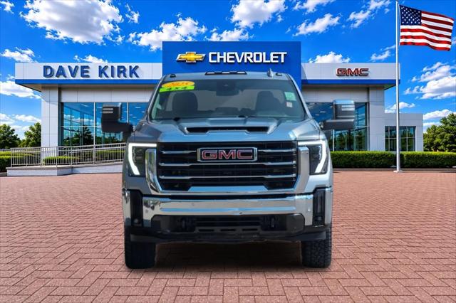 2025 GMC Sierra 2500HD 4WD Crew Cab Standard Bed SLT