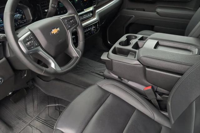 2025 Chevrolet Silverado 1500 4WD Crew Cab Standard Bed LT