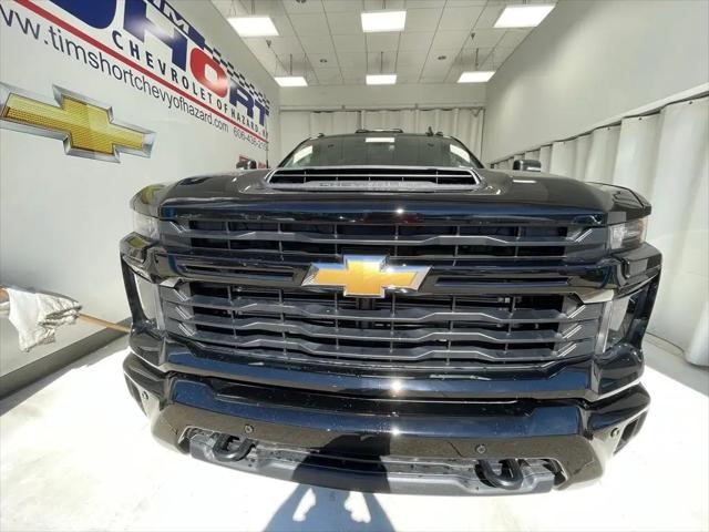 2026 Chevrolet Silverado 2500HD Crew Cab, Standard Bed, WT, 4WD