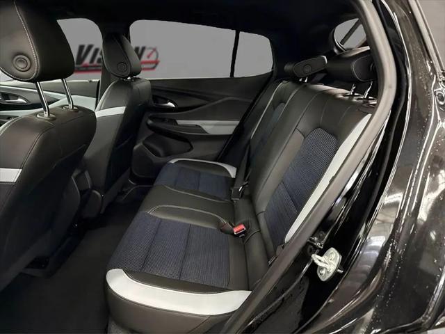 2025 Buick NV Preferred FWD