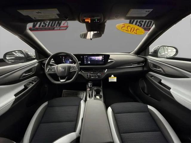 2025 Buick NV Preferred FWD