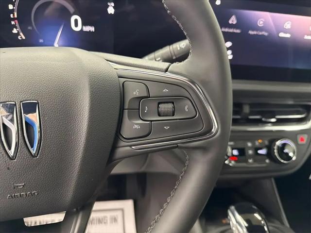 2025 Buick NV Preferred FWD