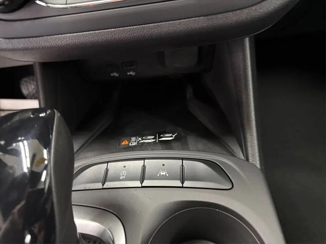 2025 Buick NV Preferred FWD
