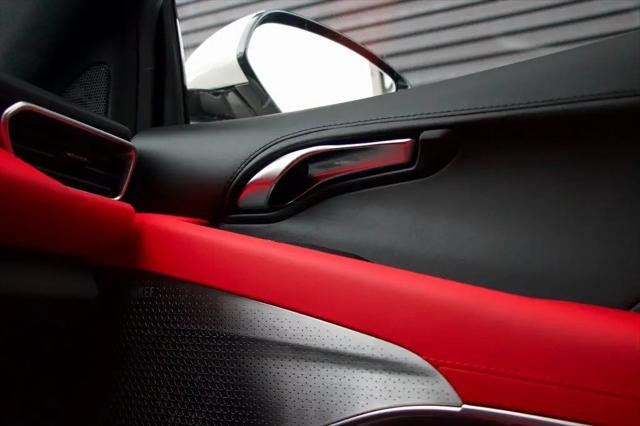 2025 Lotus Emira V6