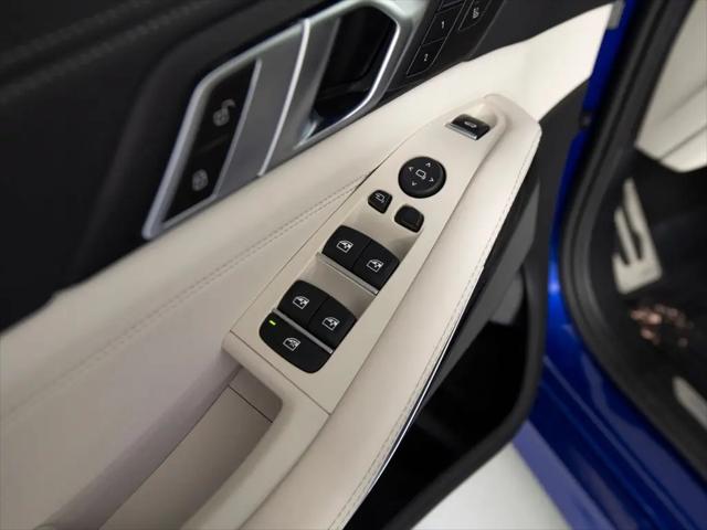 2024 BMW X5 M60i