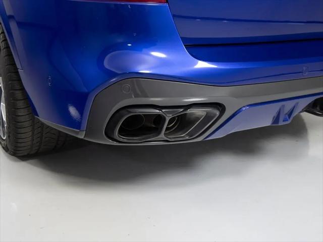 2024 BMW X5 M60i
