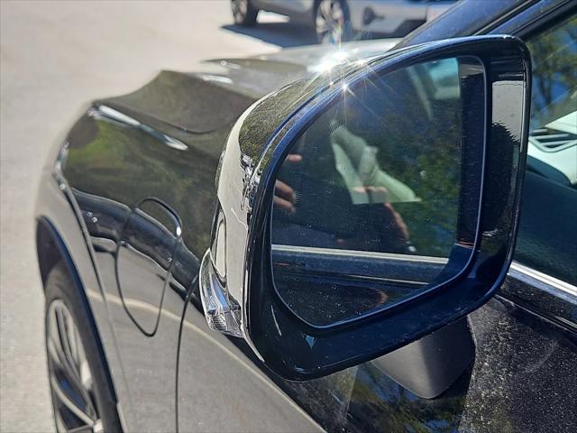 2026 Volvo XC60 Plug-In Hybrid Ultra, T8 AWD Electric/Gasoline, Dark