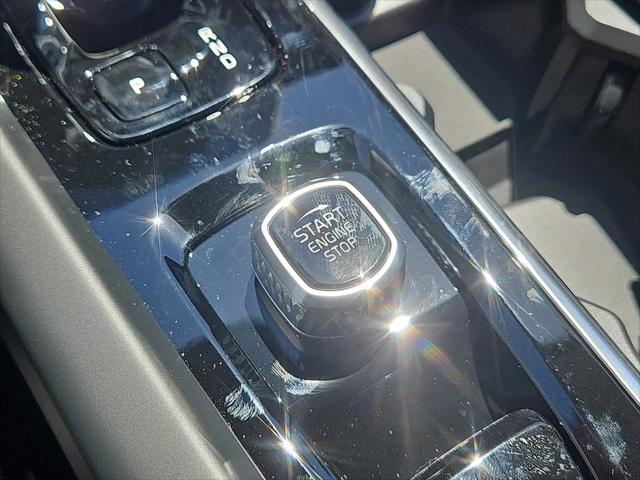 2026 Volvo XC60 Plug-In Hybrid Ultra, T8 AWD Electric/Gasoline, Dark