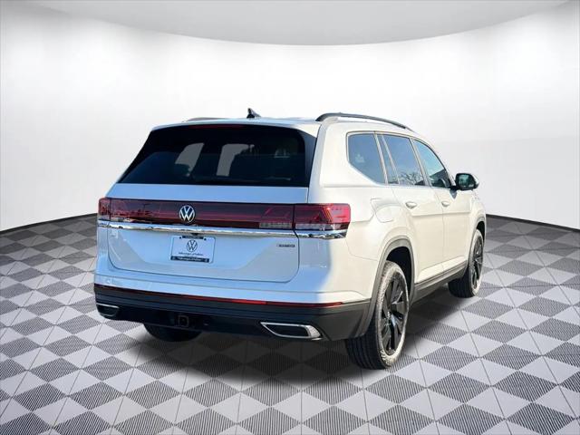 2026 Volkswagen Atlas SE with Technology