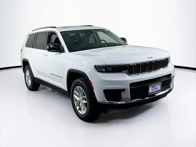 2023 Jeep Grand Cherokee L Laredo 4x4