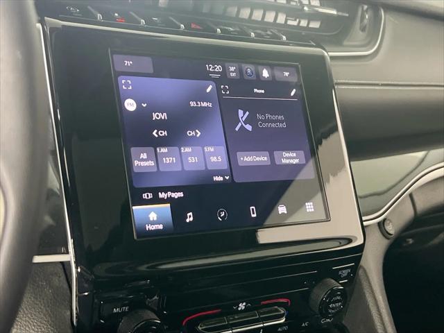 2023 Jeep Grand Cherokee L Laredo 4x4