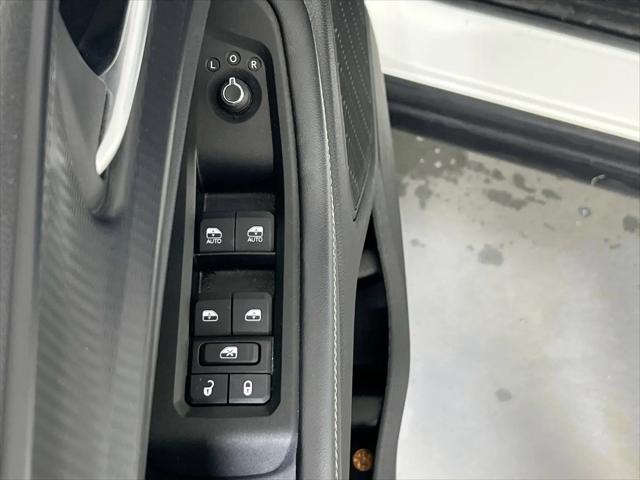 2023 Jeep Grand Cherokee L Laredo 4x4