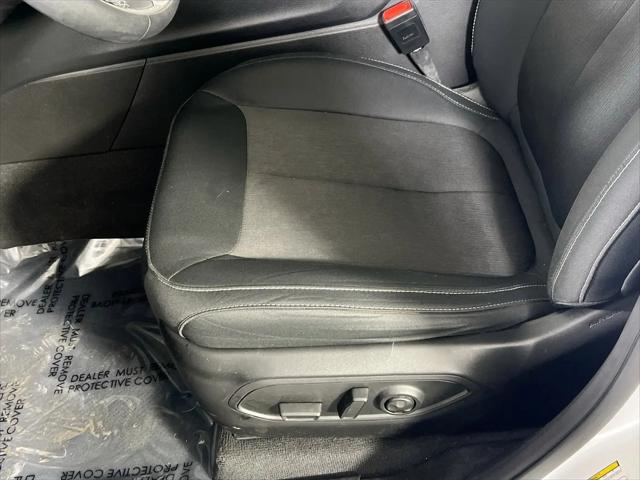 2023 Jeep Grand Cherokee L Laredo 4x4