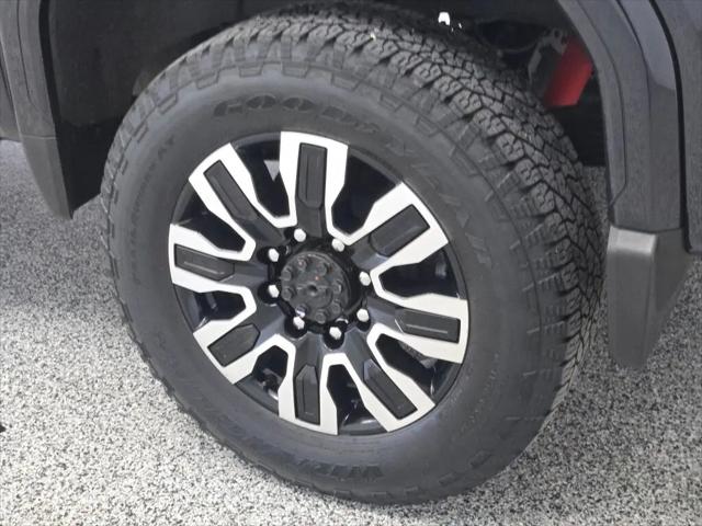 2024 GMC Sierra 2500HD 4WD Crew Cab Standard Bed Denali Ultimate