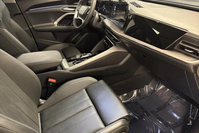 2025 Audi Q5 Premium Plus TFSI quattro S tronic