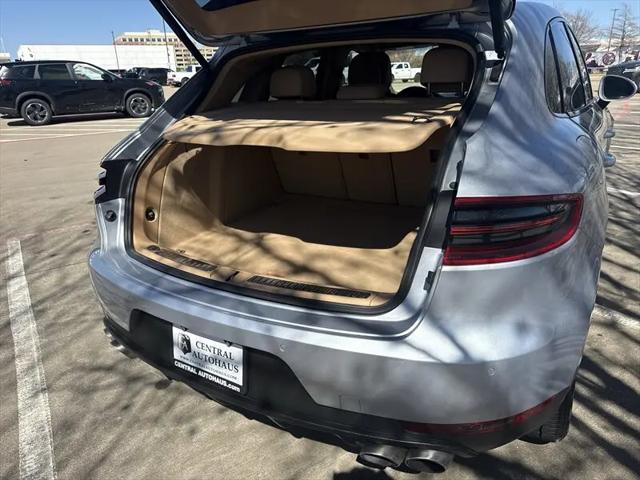 2015 Porsche Macan S