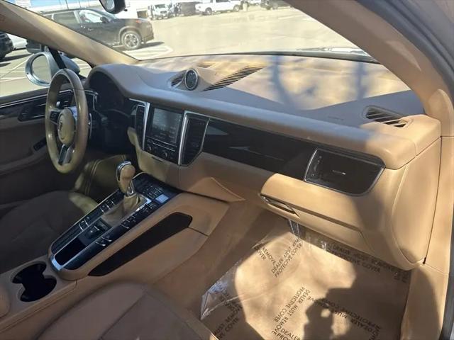 2015 Porsche Macan S