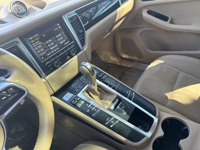 2015 Porsche Macan S