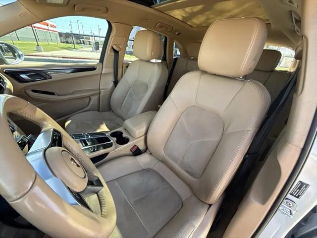 2015 Porsche Macan S