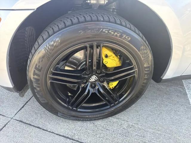 2015 Porsche Macan S