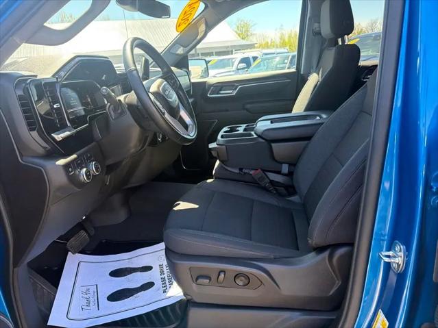 2024 GMC Sierra 1500 4WD Crew Cab Short Box Elevation with 3VL