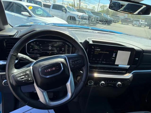 2024 GMC Sierra 1500 4WD Crew Cab Short Box Elevation with 3VL