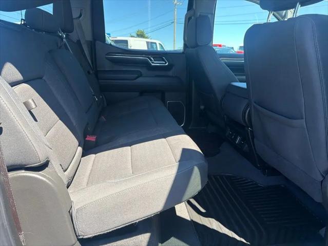 2024 GMC Sierra 1500 4WD Crew Cab Short Box Elevation with 3VL