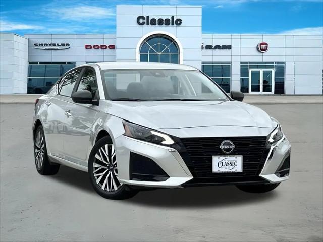 2024 Nissan Altima SV FWD for sale in Arlington, TX