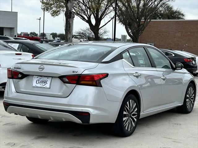 2024 Nissan Altima SV FWD