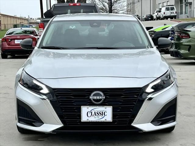 2024 Nissan Altima SV FWD