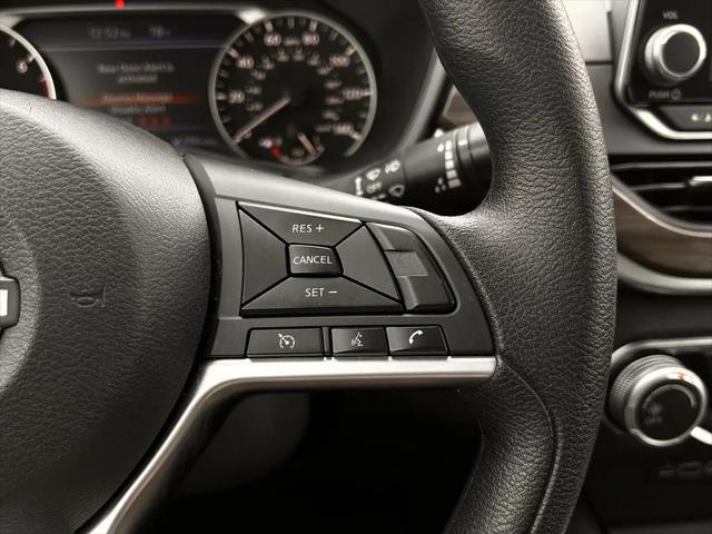 2024 Nissan Altima SV FWD