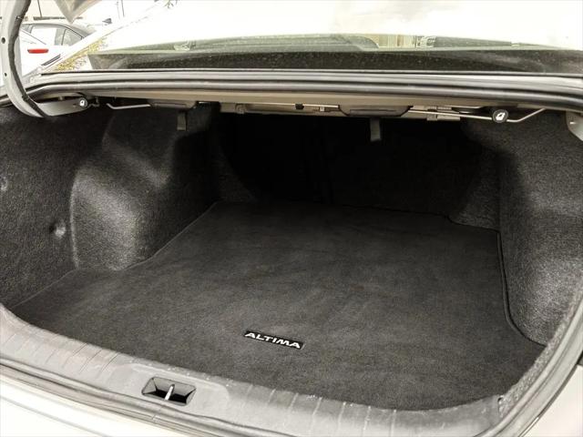 2024 Nissan Altima SV FWD