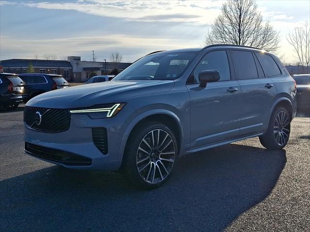 2026 Volvo XC90 Ultra Dark Theme, B6 AWD Gas (mild hybrid), Gasoline, 6 Seats